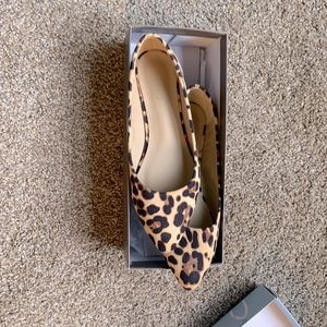 OLLIO FLATS ❄️3/$17